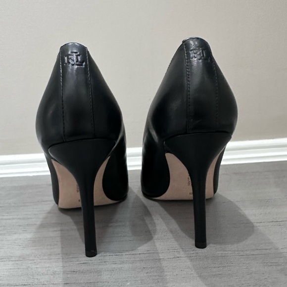 Brand new LAUREN Ralph Lauren heels - Picture 2 of 7